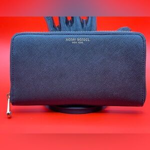 Henri Bendel New York Zip Around Saffiano Black Leather Wallet